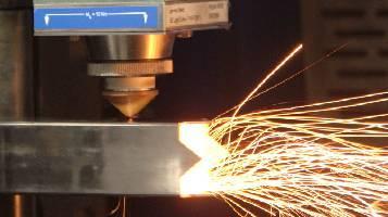 15000瓦光纤激光切割机能切割多厚